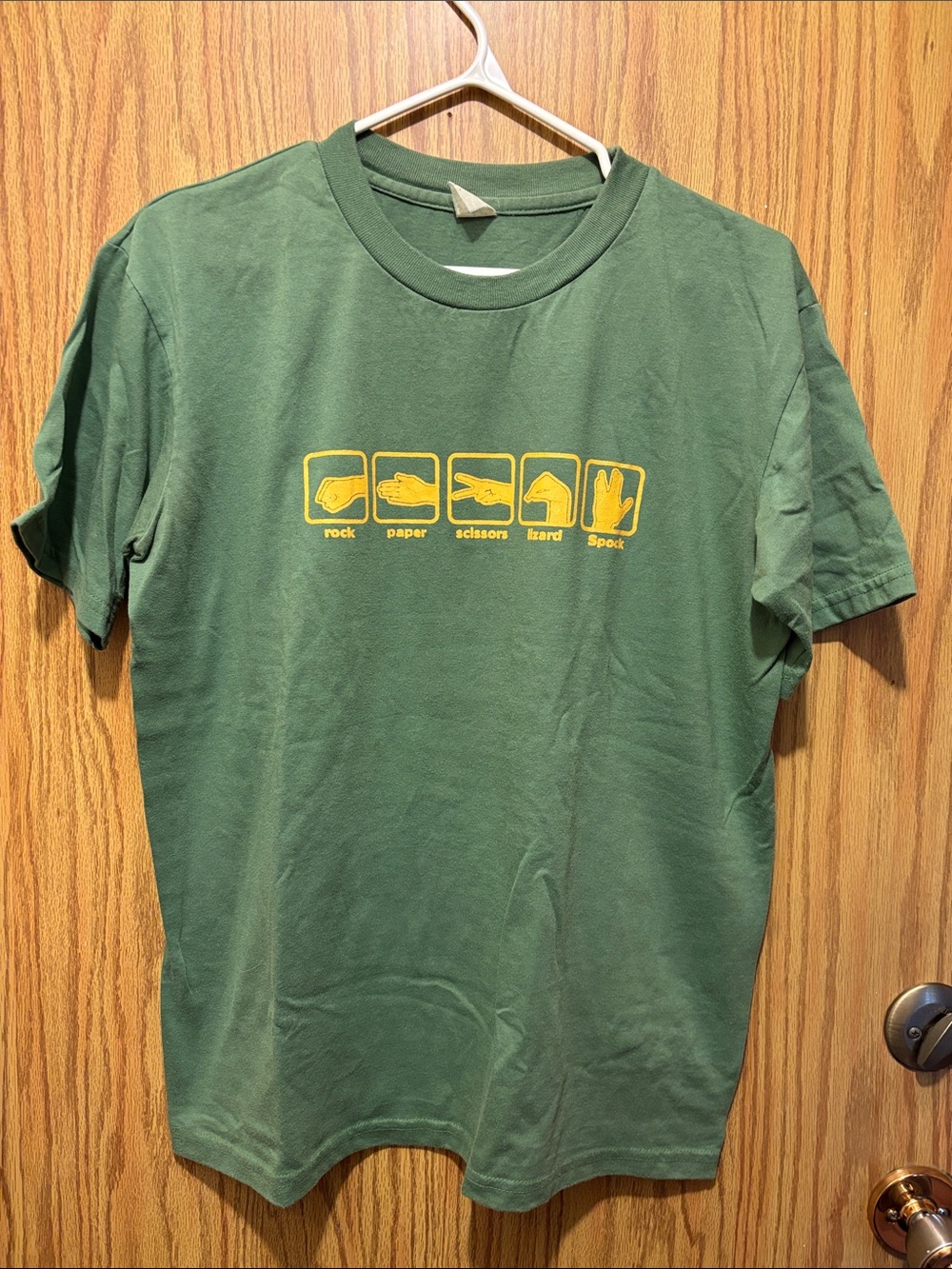 Big Bang Theory T-Shirt - Rock Paper Scissors Lizard Spock